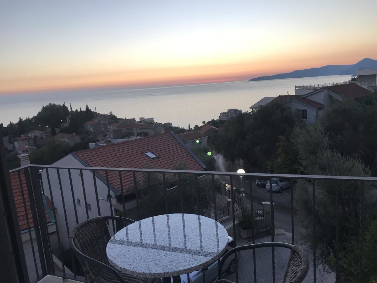 Апарт-отели REZEVICI BOUTIQUE VILLA Петровац