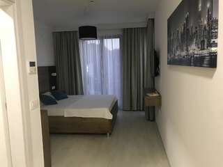 Апарт-отели REZEVICI BOUTIQUE VILLA Петровац Улучшенный номер с кроватью размера «queen-size»-9