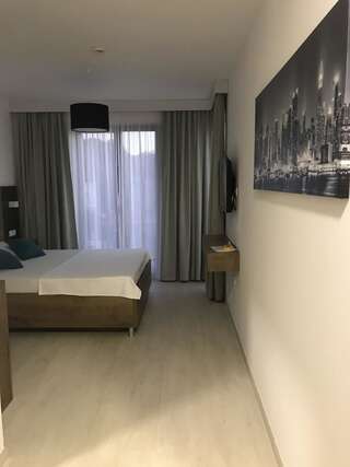Апарт-отели REZEVICI BOUTIQUE VILLA Петровац Улучшенный номер с кроватью размера «queen-size»-10